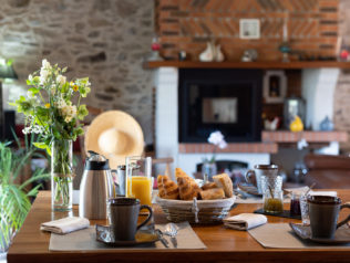 Le petit dejeuner le clos du piheux