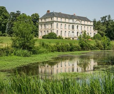 le chateau du parc de isle braind