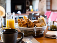 petit dejeuner le clos du piheux